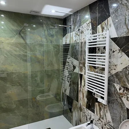 בית הארחה Maison Cairoli