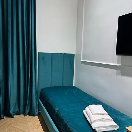 Maison Cairoli בית הארחה