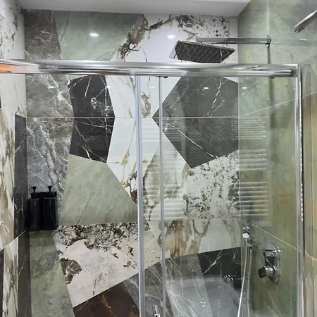 Maison Cairoli 3* נאפולי