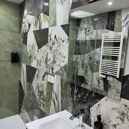 Maison Cairoli Неаполь