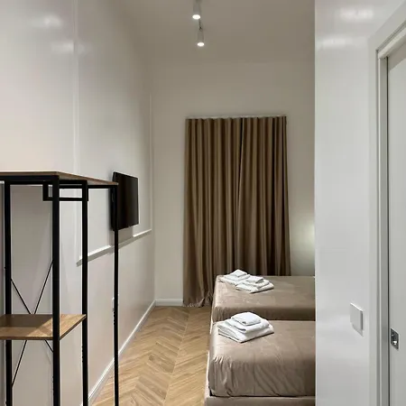 Maison Cairoli Pensjonat Neapol